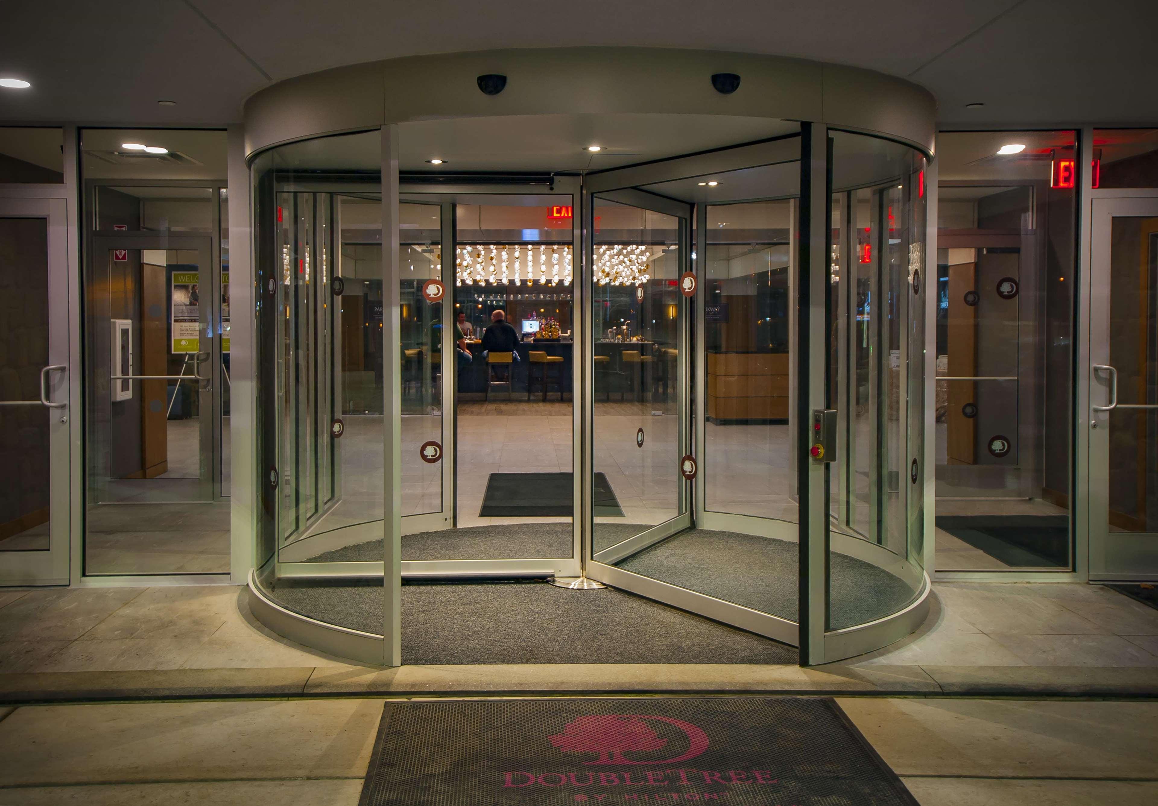 Doubletree By Hilton Hotel Niagara Falls New York Ngoại thất bức ảnh